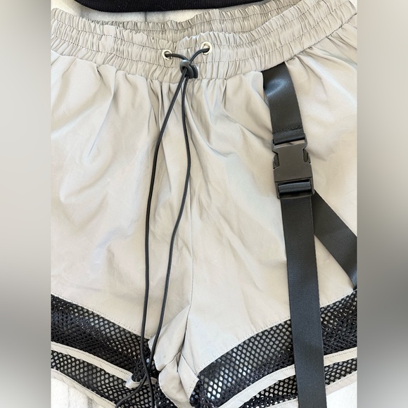 Reflective Silver Shorts & Cropped Jacket Set S - Picture 10 of 13